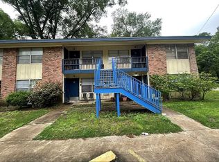 111 S Drew Ave, Livingston, TX 77351