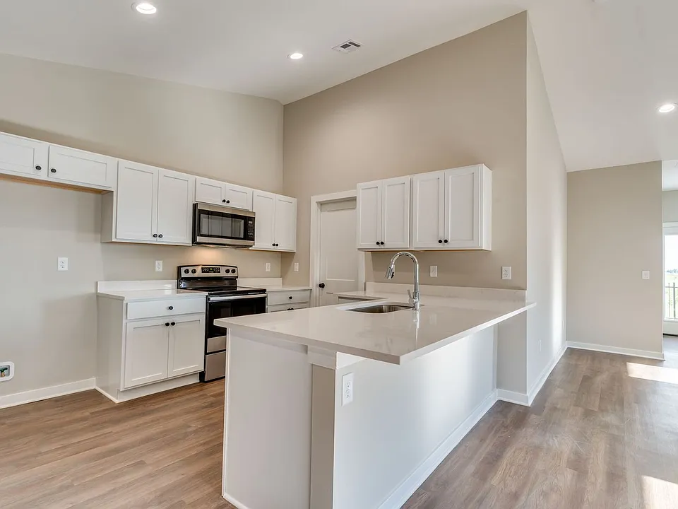 2120 N Melody Ct