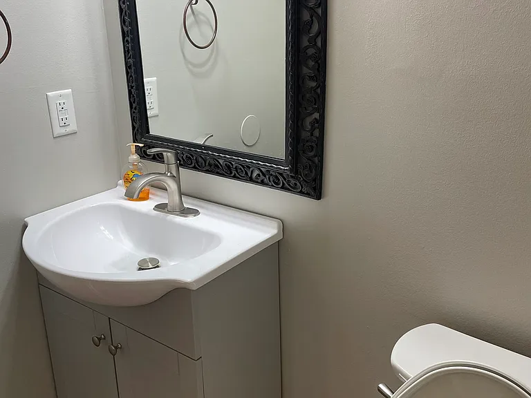 7560 Toweron Ln — Photo 4