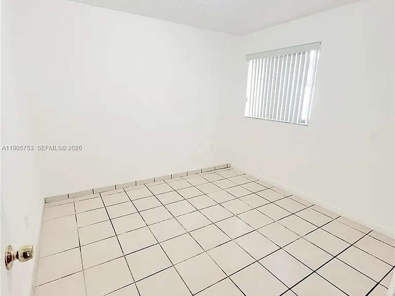 2740 W 63rd St #104 — Photo 19