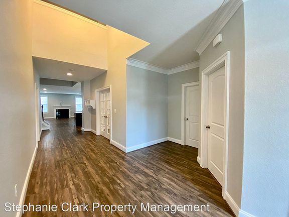 5th image of 2925 Pepperlin Dr