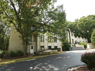 39 Ramsgate Dr, Palos Park, IL 60464