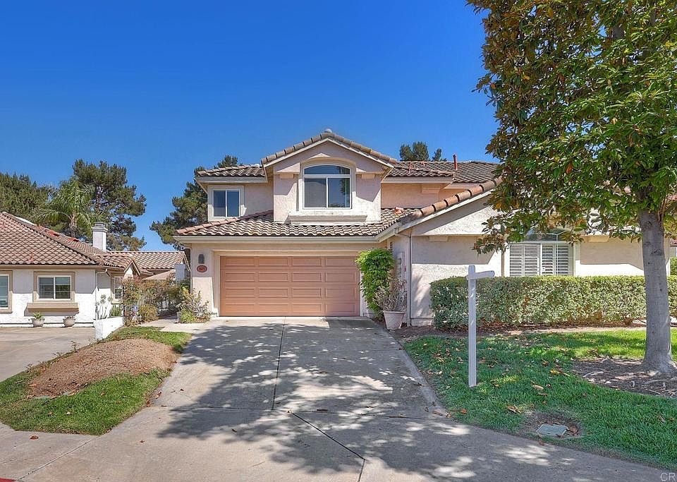 1st image of 1073 Torrey Pines Rd