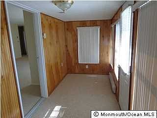 5th image of 421 Chatham Court #B