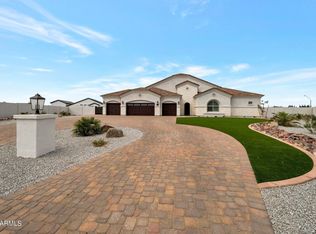 25232 S Pyrenees Ct, Queen Creek, AZ 85142