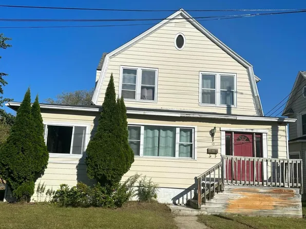 10 Ianelli Ave, Plattsburgh, NY 12901