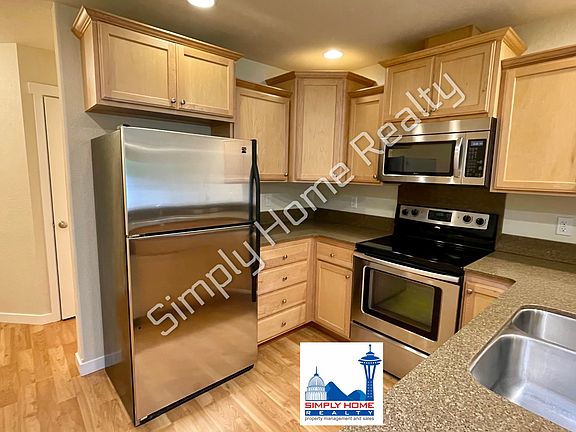 5th image of 4524 5th Ave NW