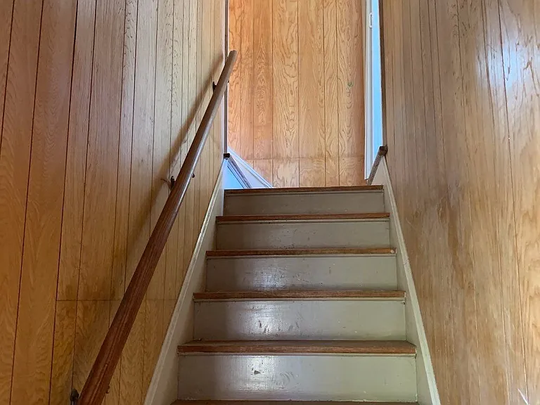 123 E Robinson Pl — Photo 8