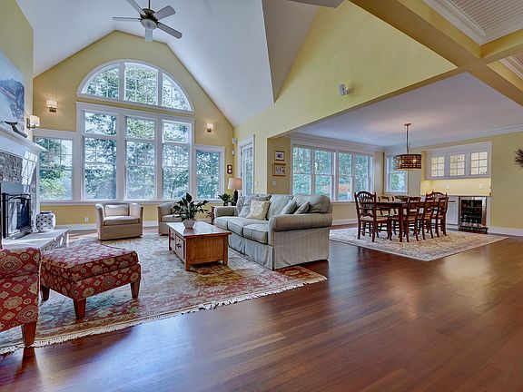 3rd image of 239 Gosport Road