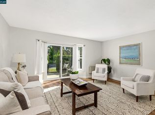 3317 Tice Creek Dr APT 4, Walnut Creek, CA 94595