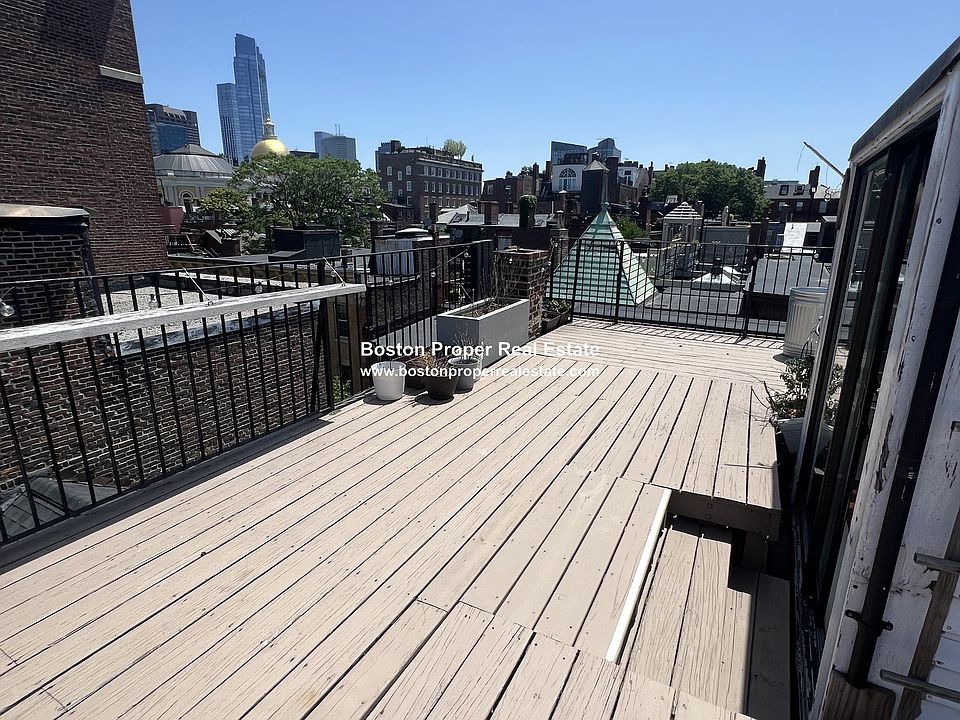 1st image of 33 Myrtle St APT 5