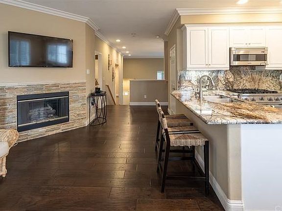3rd image of 33600 Willow Haven Ln