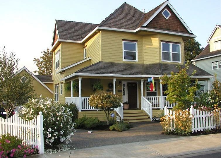 Unique farmhouse style; quiet cul-de-sac