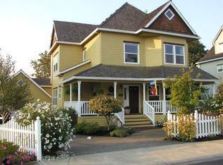 15056 NW Eugene Ln, Portland, OR 97229