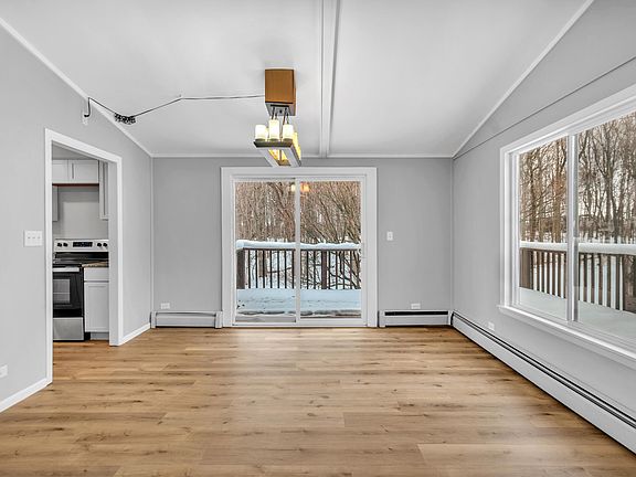 5th image of 831 Opal Dr