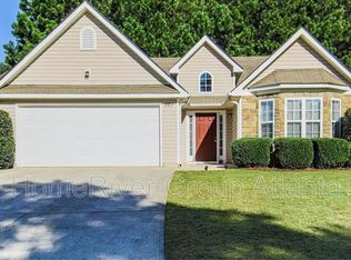 203 Hunterian Pl, Newnan, GA 30265