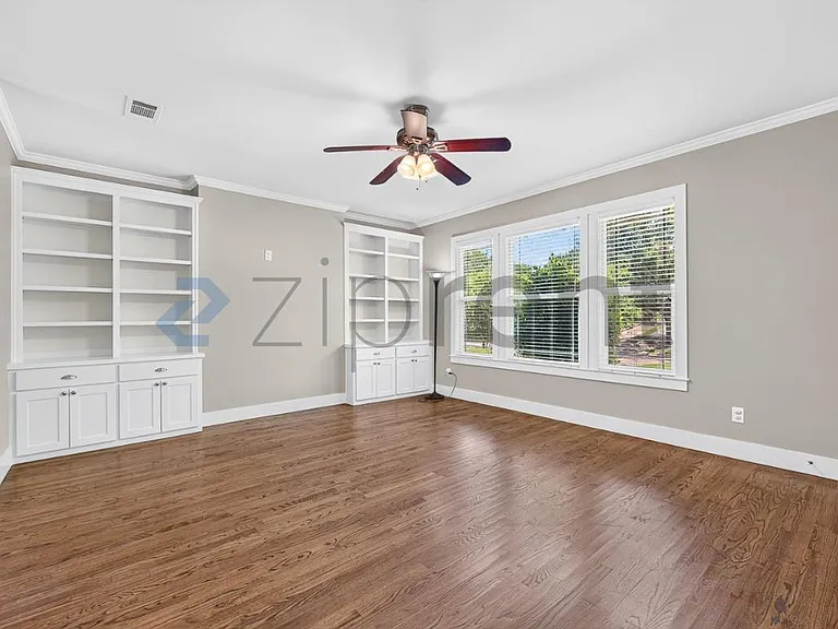 5910 Goliad Ave — Photo 8