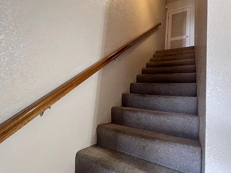 208 E F St #1 — Photo 9