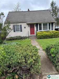 517 Henry St, Hellertown, PA, 18055