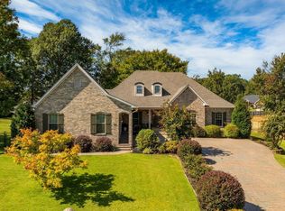 5721 Riviera Dr, Benton, AR 72019