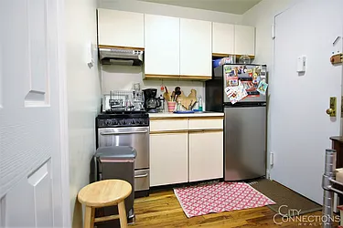 Rented by City Connections Realty