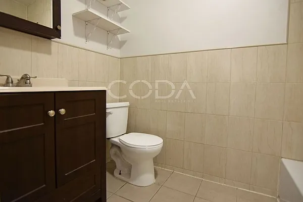 Rented by Coda Real Estate NYC | media 18