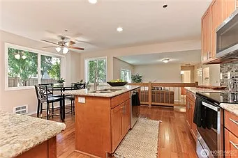 14519 37th Ave NE — Photo 5