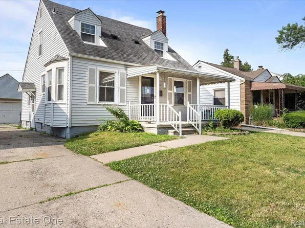 12745 Kerr St, Southgate, MI 48195