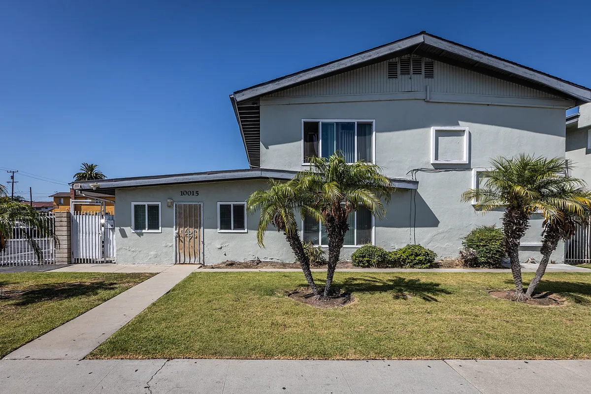 Building Photo - 10015 Alondra Blvd
