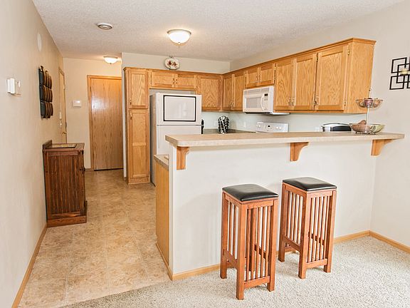 4th image of 3307 Jansen Way