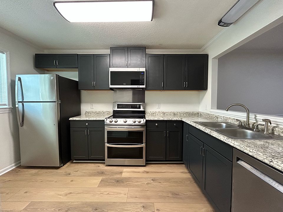 1st image of 2505 W Broad St #1-221