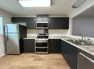 2505 W Broad St #1-221, Athens, GA 30606