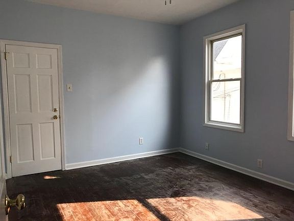 5th image of 644-646 Capitol Ave