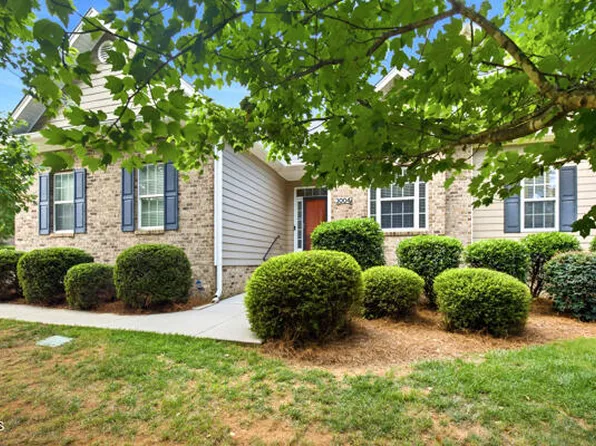 3004 Walbrook Terrace, Browns Summit, NC 27214
