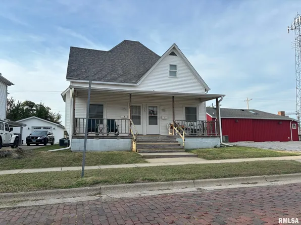 305 W Vine St #2, Taylorville, IL 62568