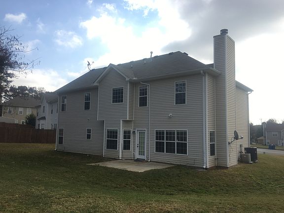3rd image of 2416 Crestwicke Crossing Ct