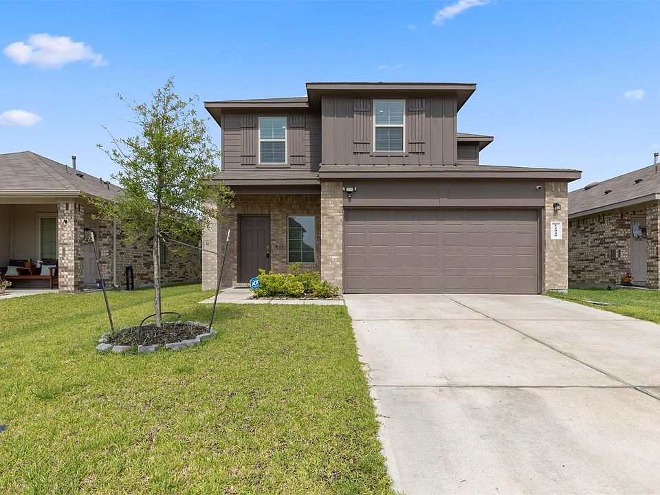 1st image of 14040 Thunder Pines Dr