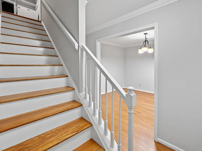 305 Old Fox Trl — Photo 29