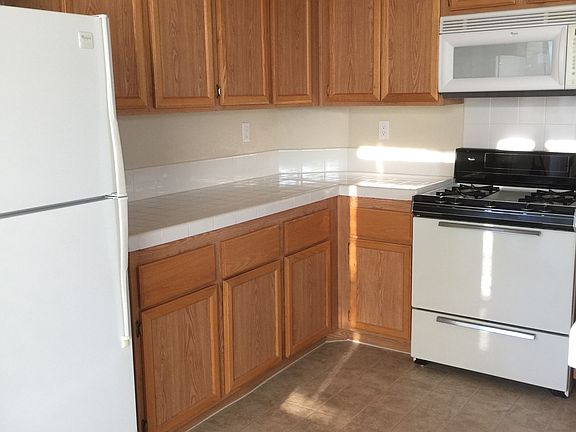 4th image of 1500 Truett St Unit 202