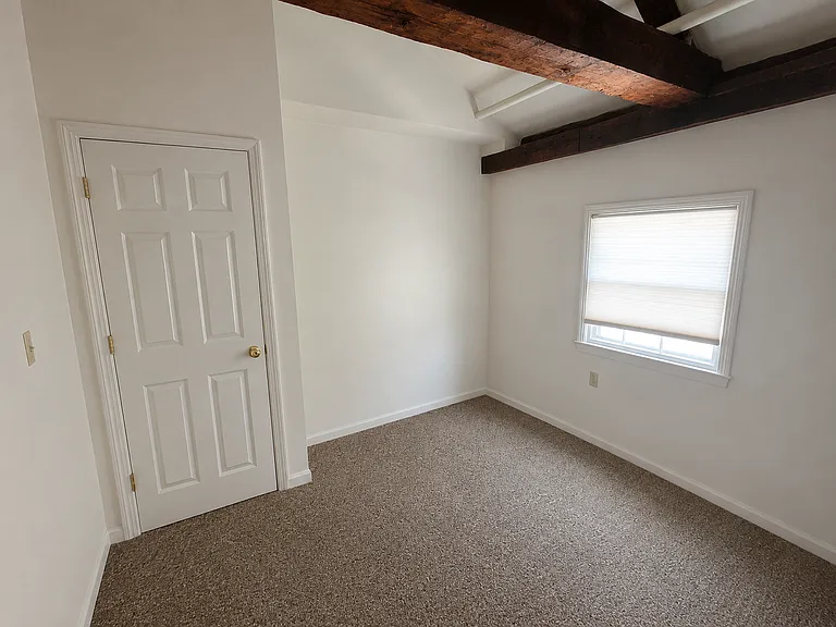 122 Washington St — Photo 18