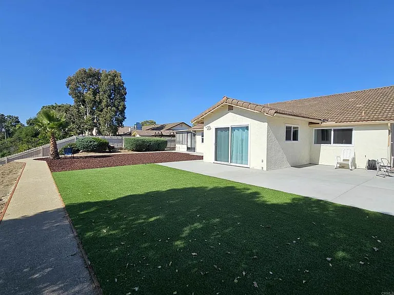 1540 Belmont Park Rd — Photo 22