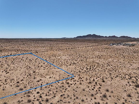 2nd image of 1310 Mission Rd