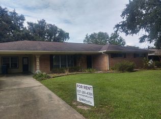108 Billeaud Ln, Lafayette, LA 70506