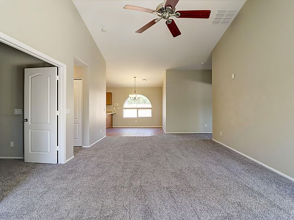 4th image of 1229 N 157th Ln