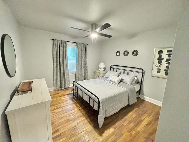 129 Magnolia St — Photo 3