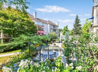 15350 19a Ave #214, Surrey, BC V4A 9W1