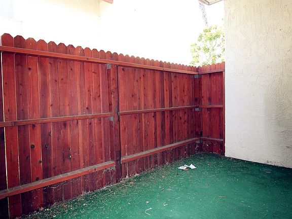 4th image of 23647 Golden Springs Dr #G-4