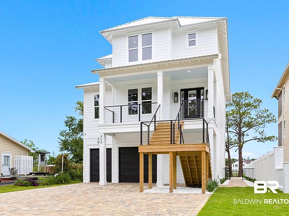 5th image of 808 W Canal Dr