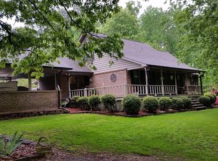107 Cox Acres Dr, Woodstock, GA 30188