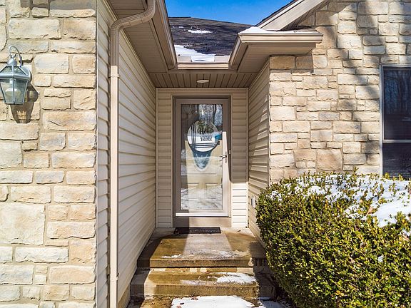 2nd image of 66 Valley Ct